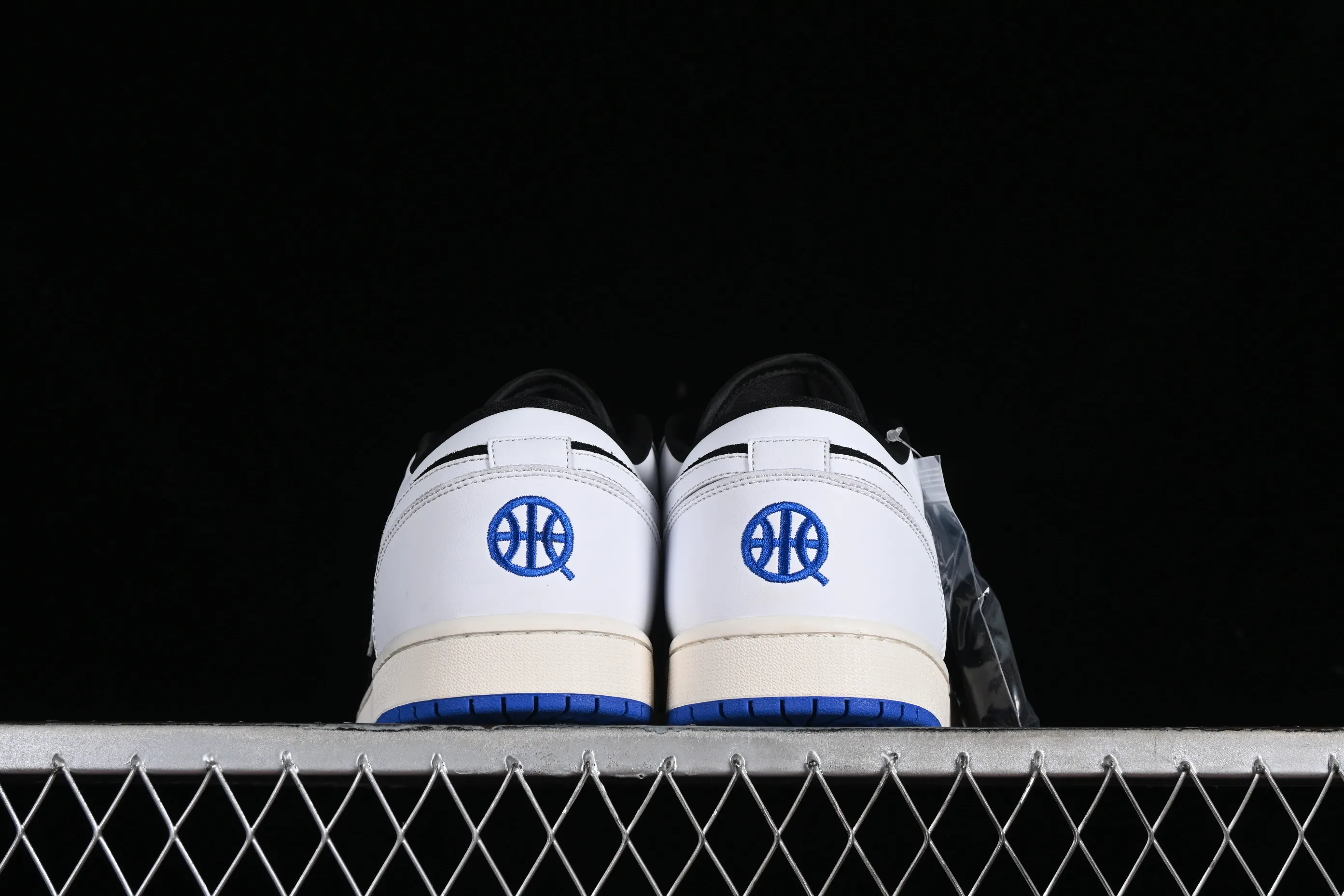 All categories Air Jordan Jordan series basketball shoes Air Jordan 1 Low Air Jordan 1 Low "Quai 54" AJ1 Joe 1 white black blue low-top cultural casual sneakers HQ0764-001